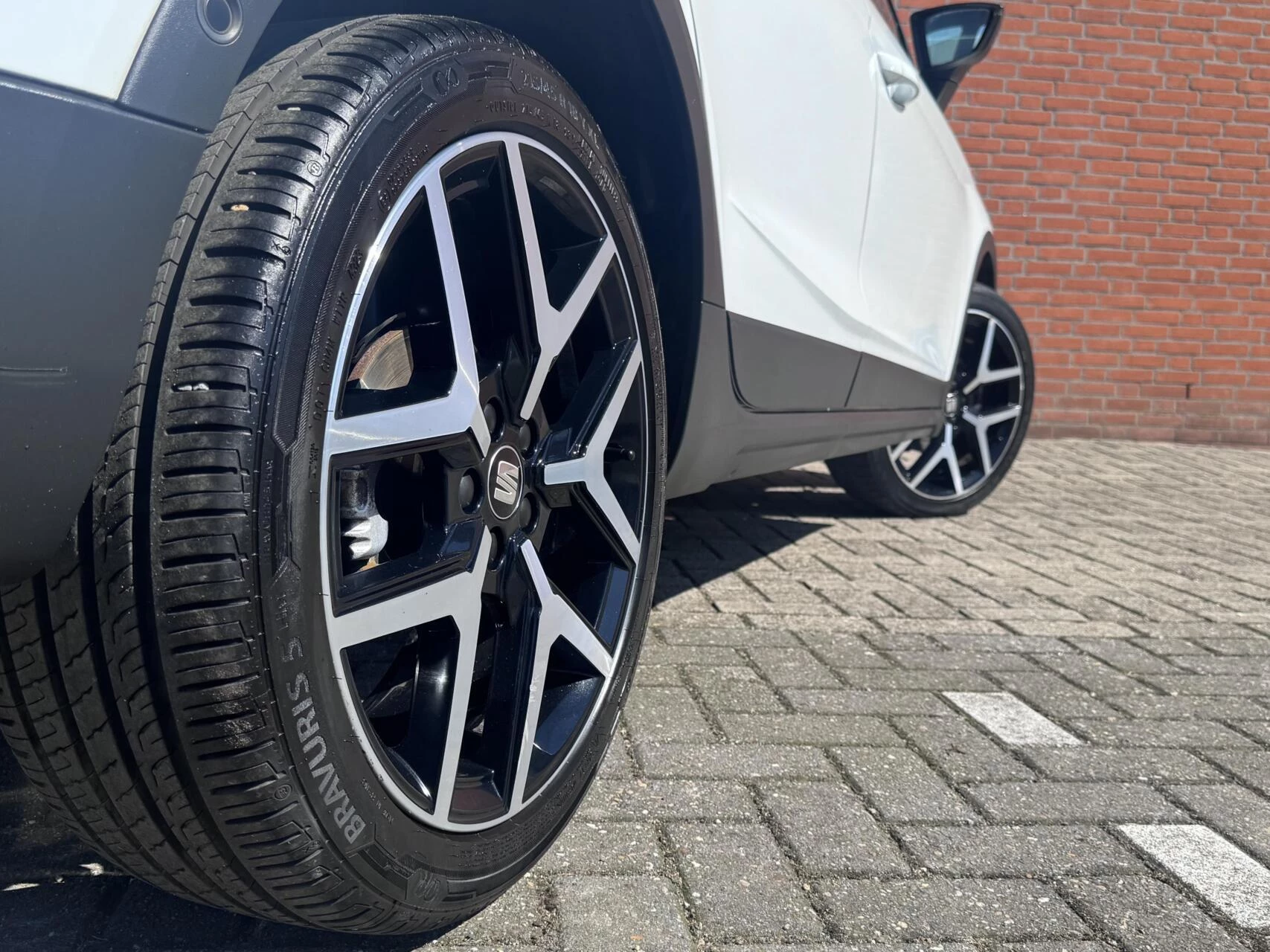 Hoofdafbeelding SEAT Arona