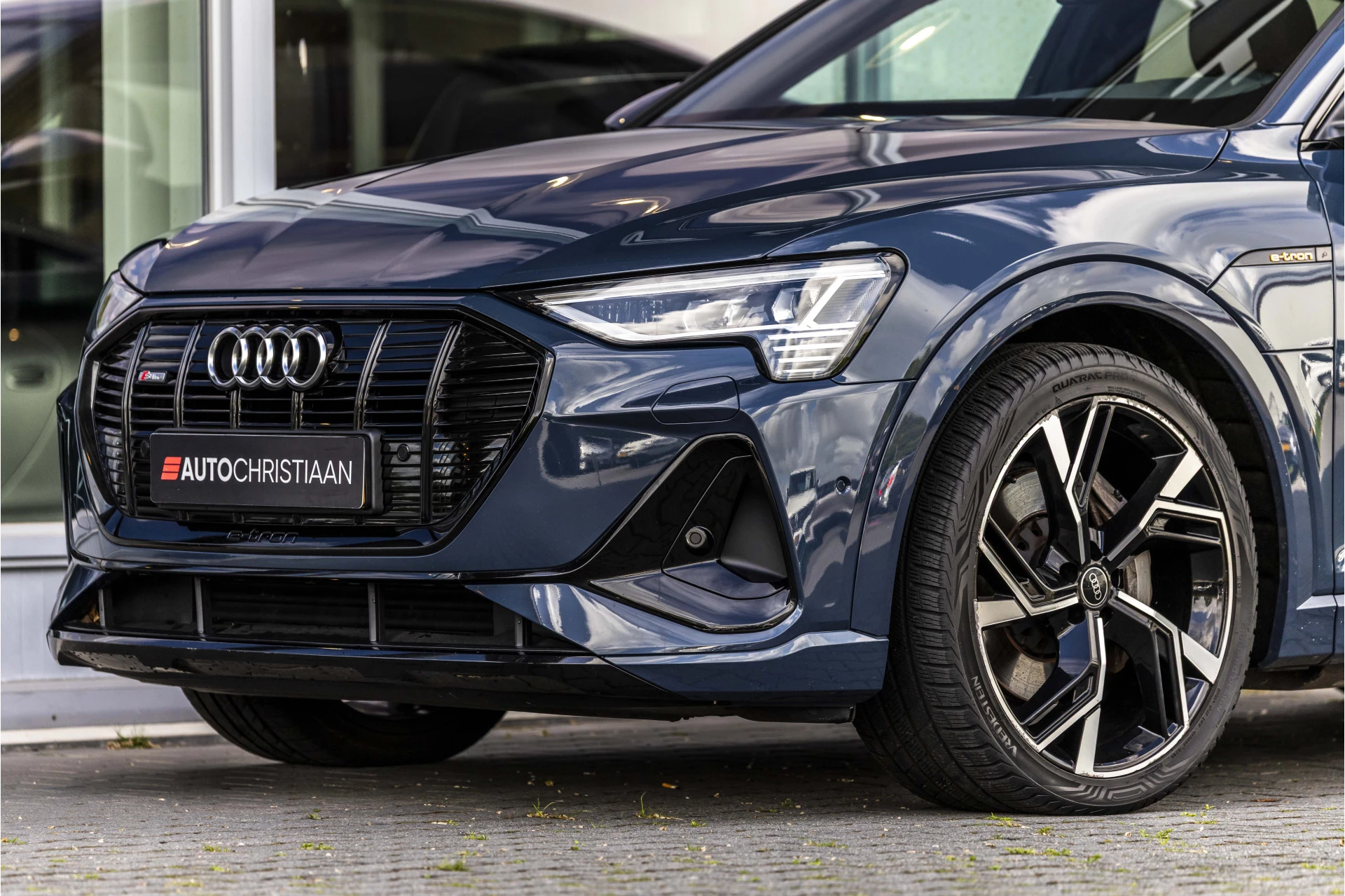 Hoofdafbeelding Audi e-tron