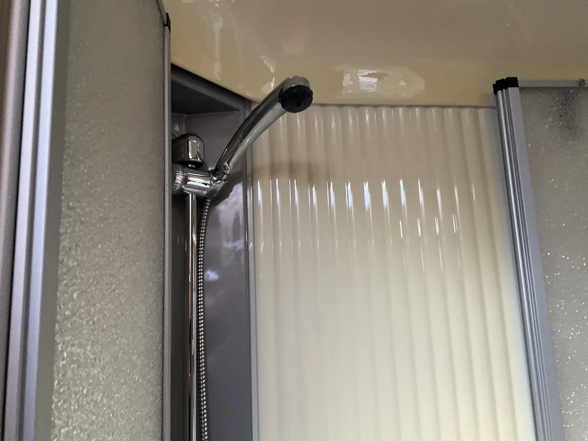 Hoofdafbeelding Carado T 59 2.3 131pk Airco Cruise Trekhaak Fietsendrager 2-Persoons Sunlight Carado