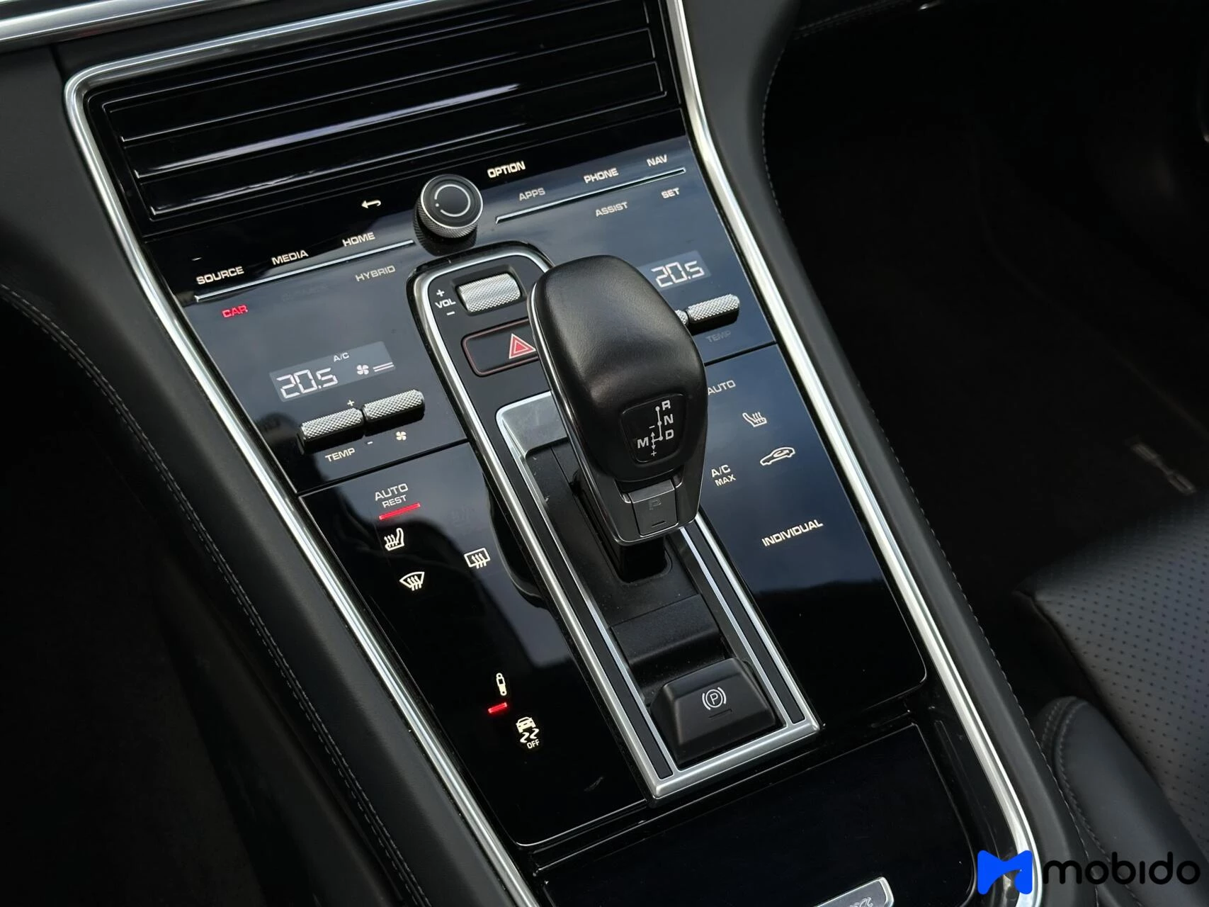 Hoofdafbeelding Porsche Panamera