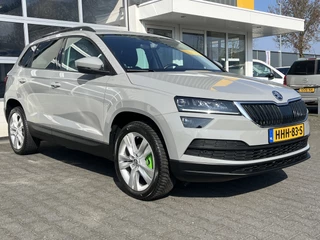 Hoofdafbeelding Škoda Karoq Škoda Karoq 1.5 TSI DSG Automaat Style Business ACC Trekhaak wegklapbaar Stoel+ stuurverwarming