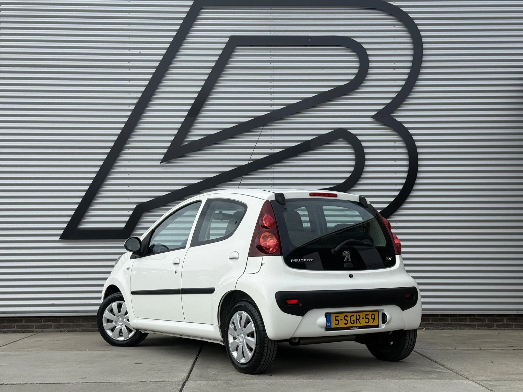Hoofdafbeelding Peugeot 107