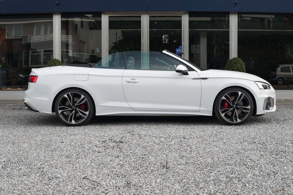 Hoofdafbeelding Audi S5