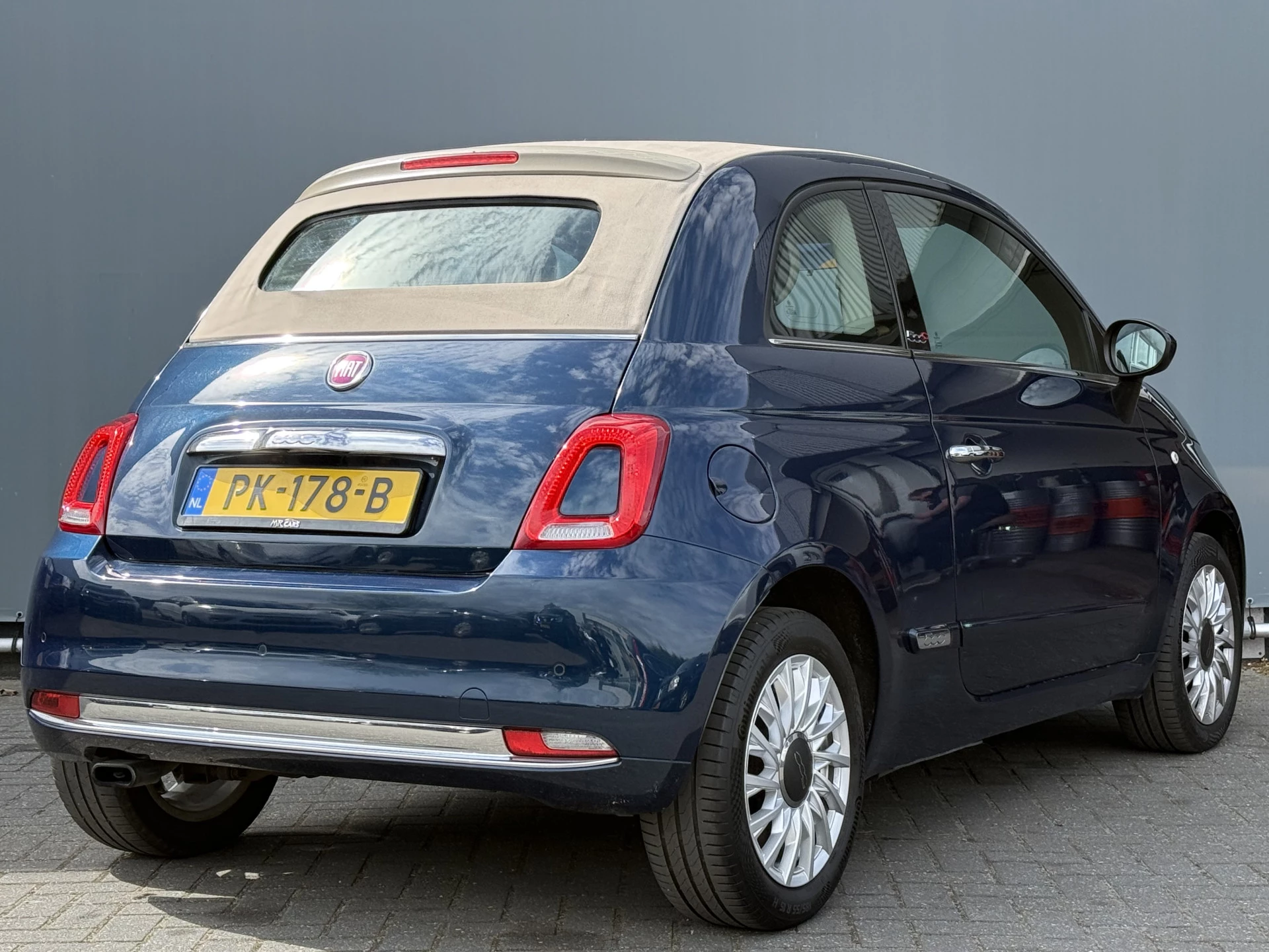 Hoofdafbeelding Fiat 500C
