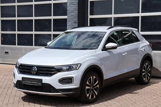 Volkswagen T-Roc 1.5 TSI automaat 150 pk, navi,camera, virtual cockpit