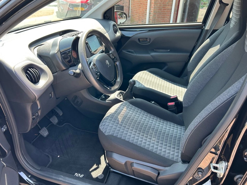 Hoofdafbeelding Peugeot 108