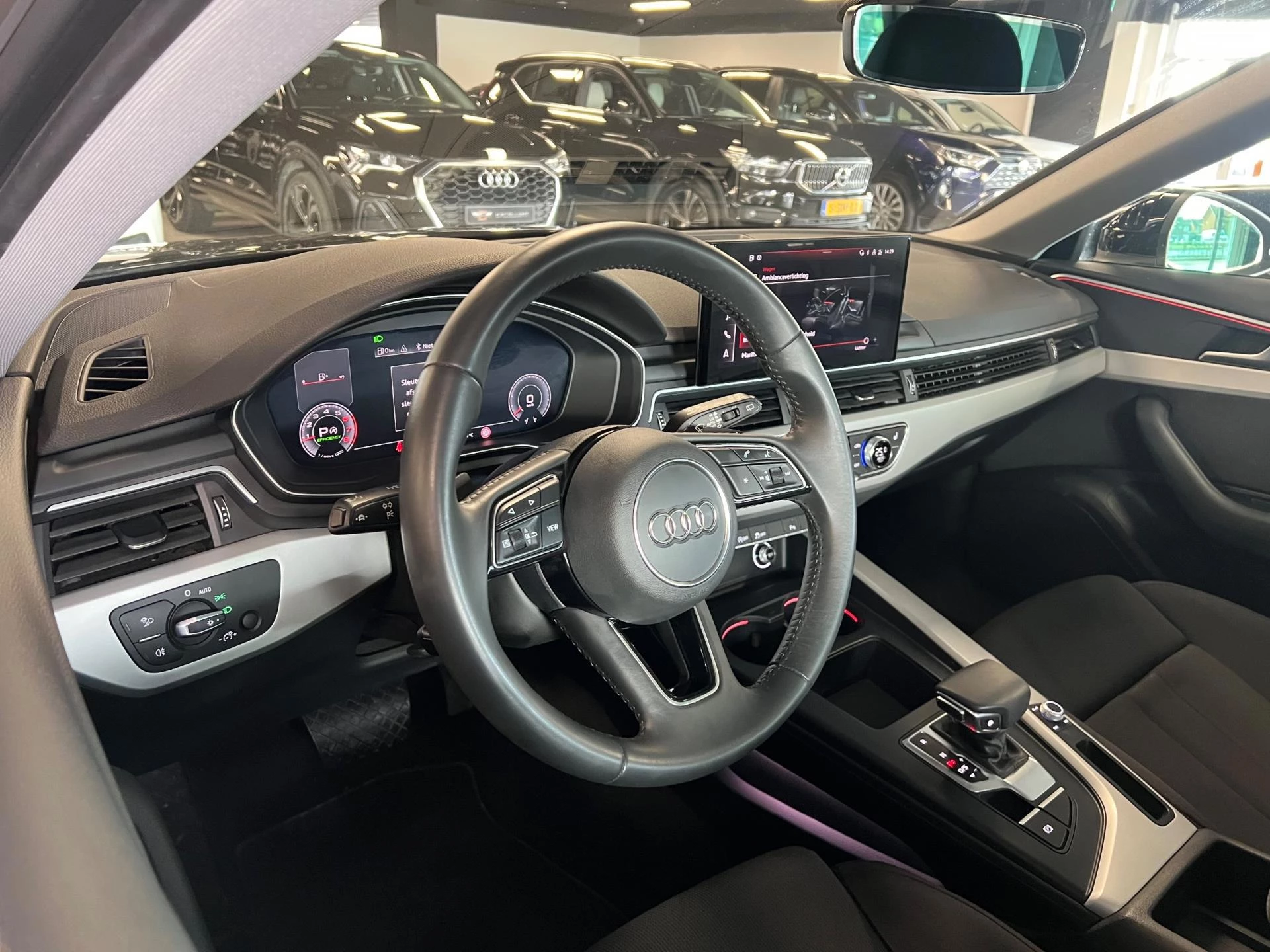 Hoofdafbeelding Audi A4