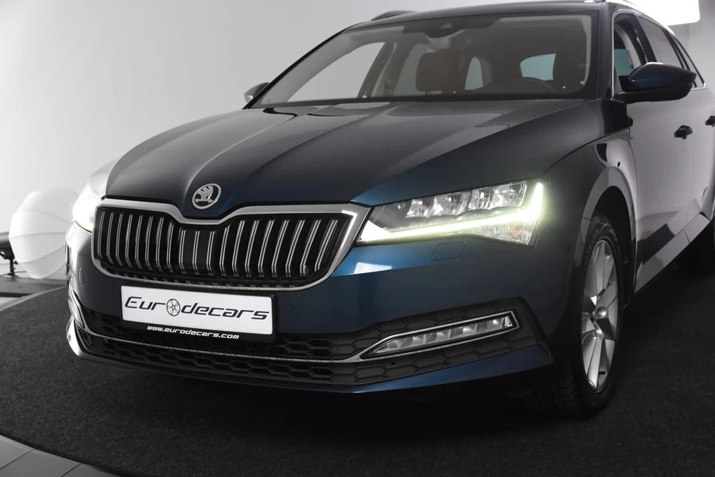 Hoofdafbeelding Škoda Superb