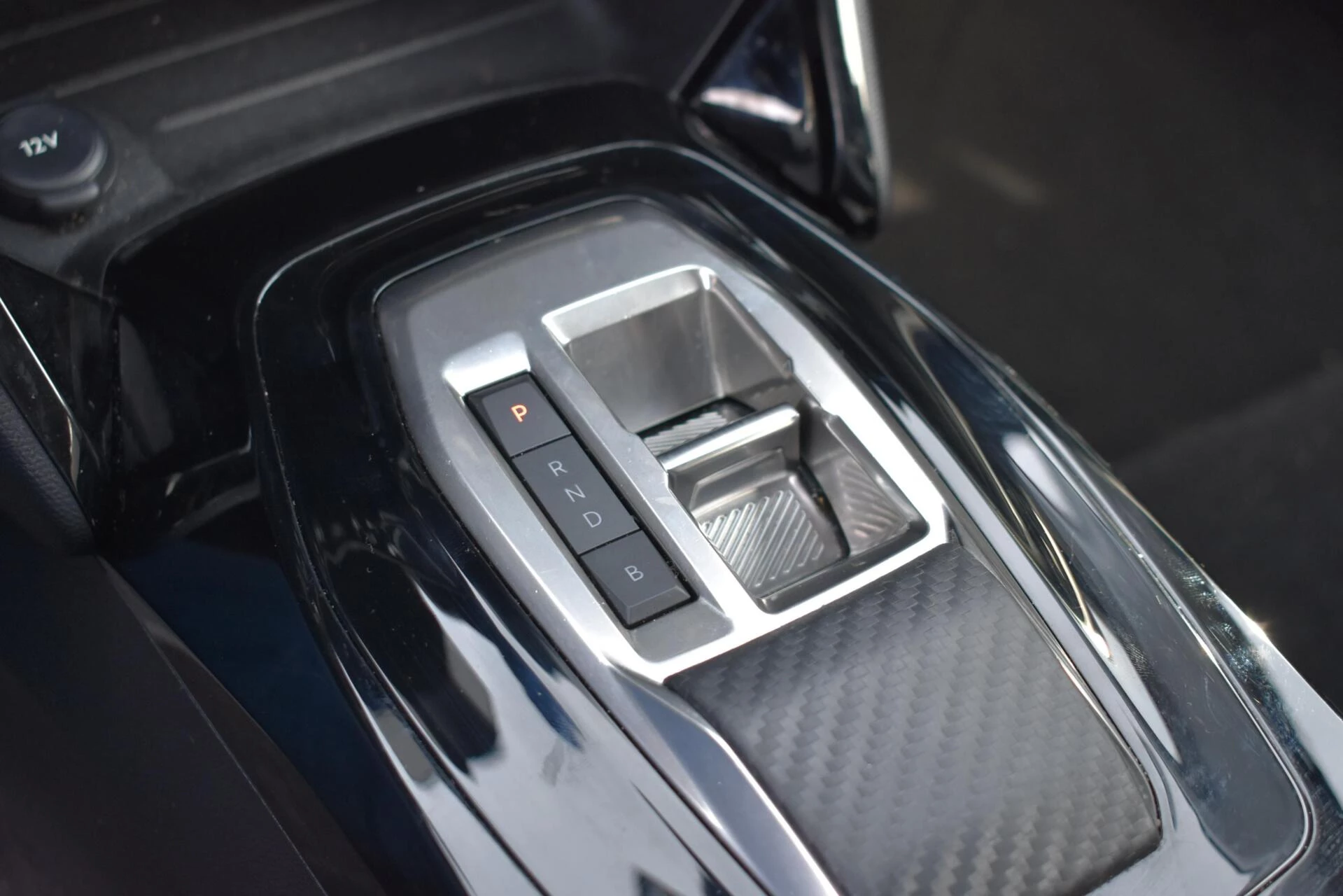 Hoofdafbeelding Peugeot e-208