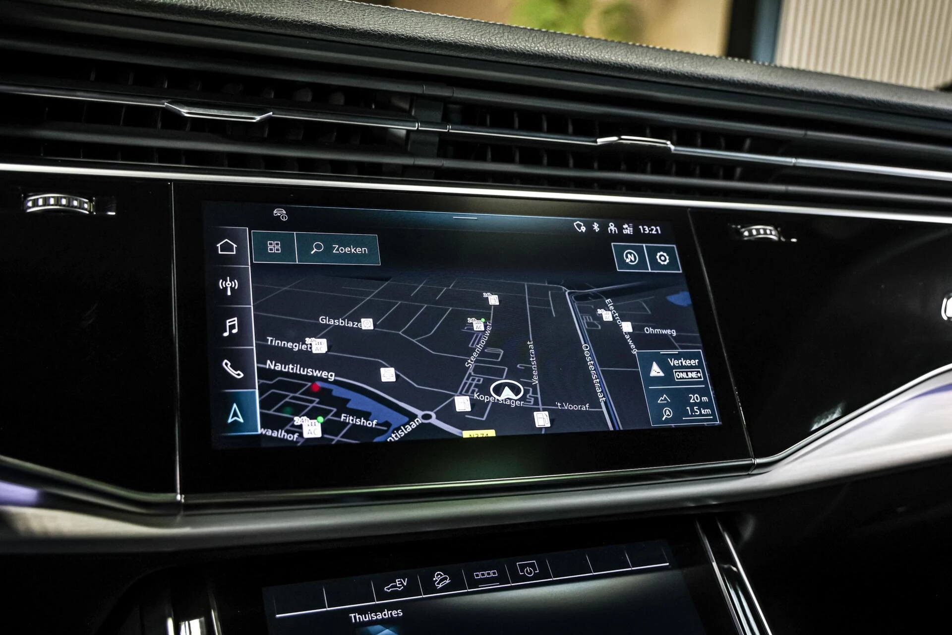 Hoofdafbeelding Audi Q8