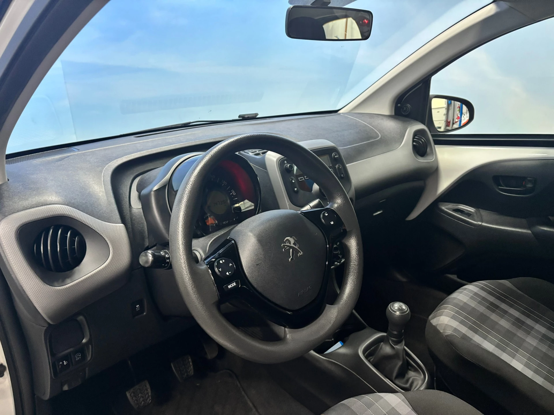 Hoofdafbeelding Peugeot 108