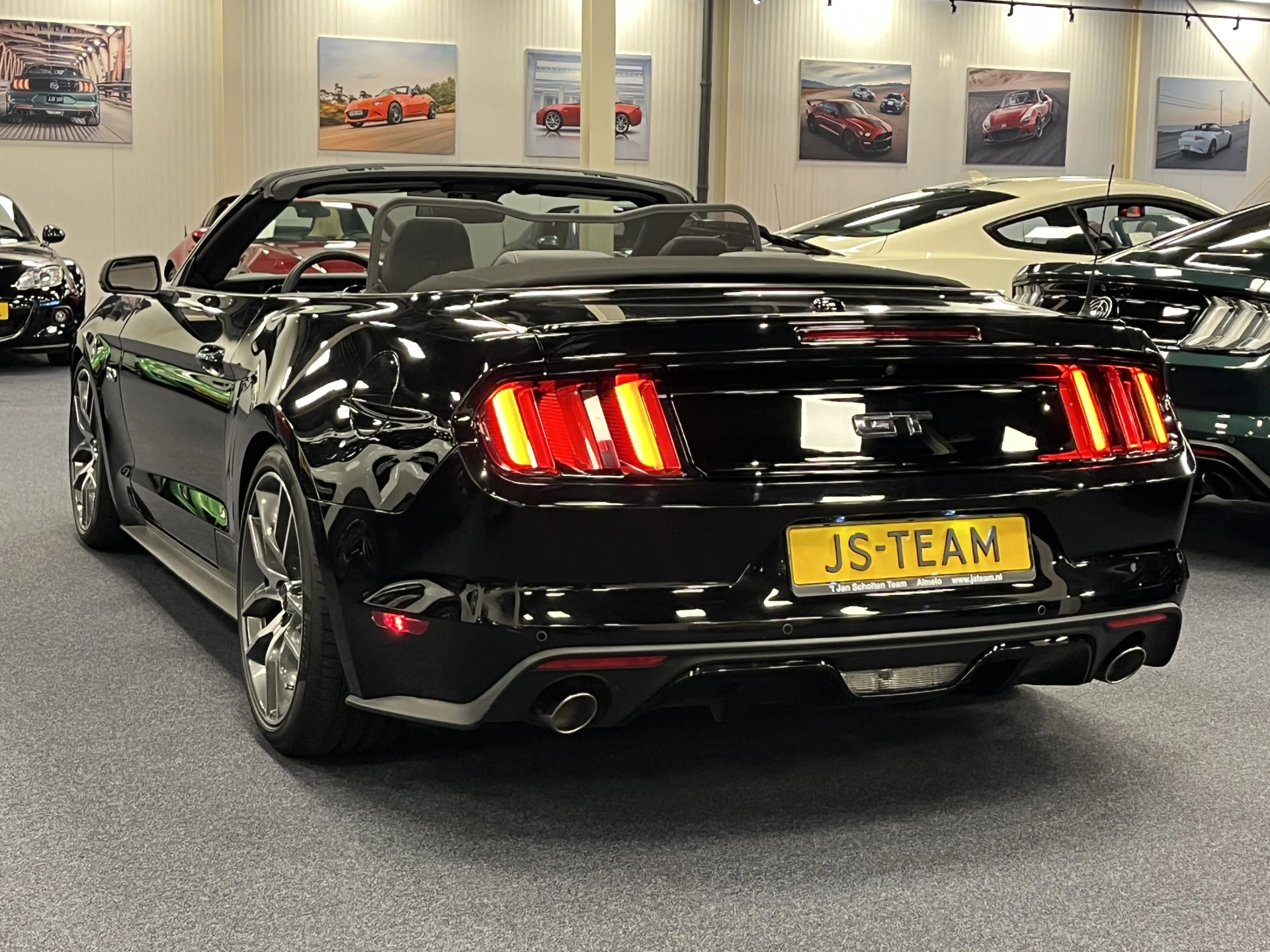 Hoofdafbeelding Ford Mustang