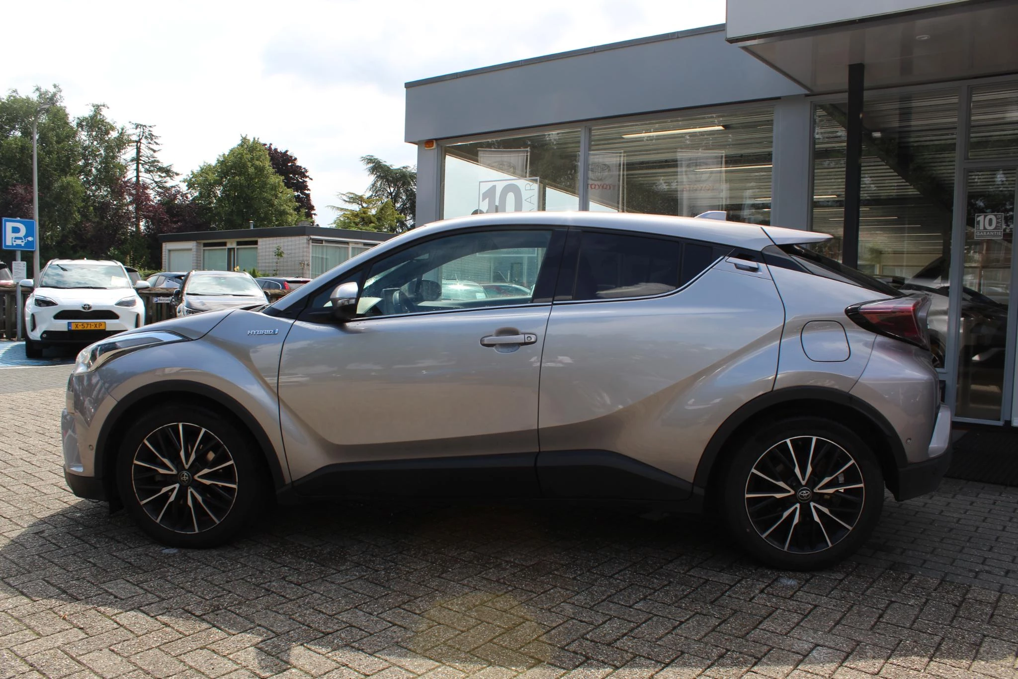 Hoofdafbeelding Toyota C-HR