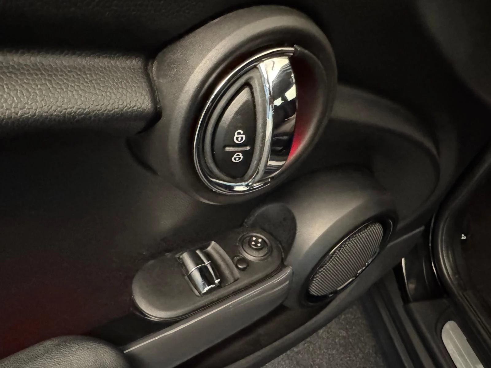 Hoofdafbeelding MINI One