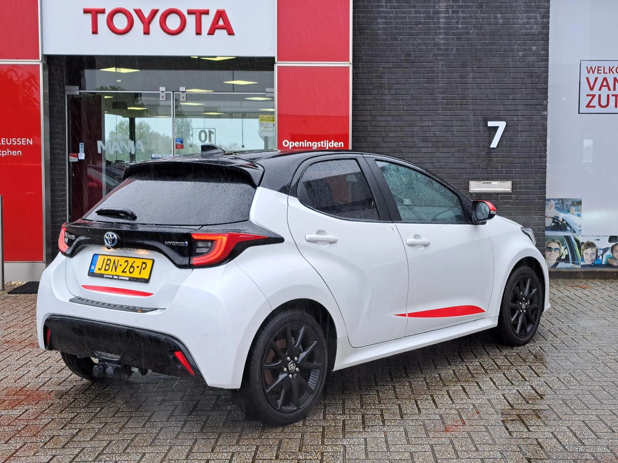 Hoofdafbeelding Toyota Yaris