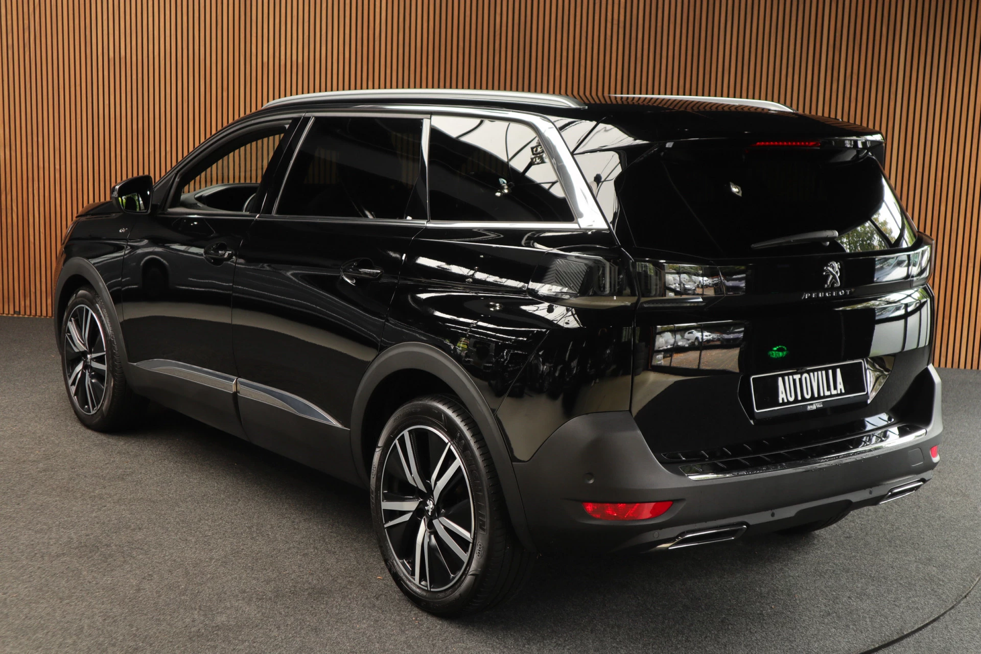 Hoofdafbeelding Peugeot 5008