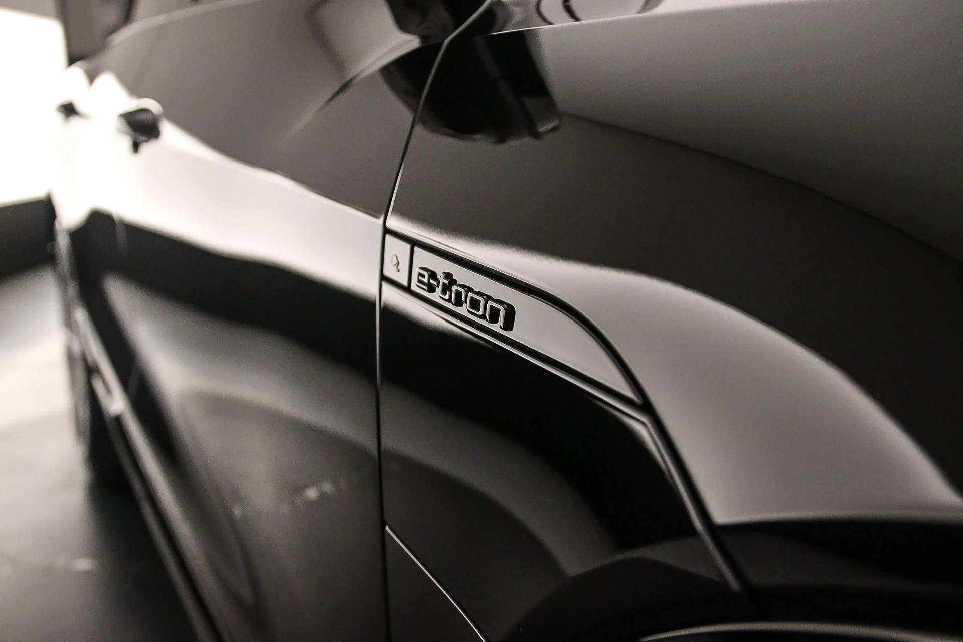 Hoofdafbeelding Audi Q8 e-tron