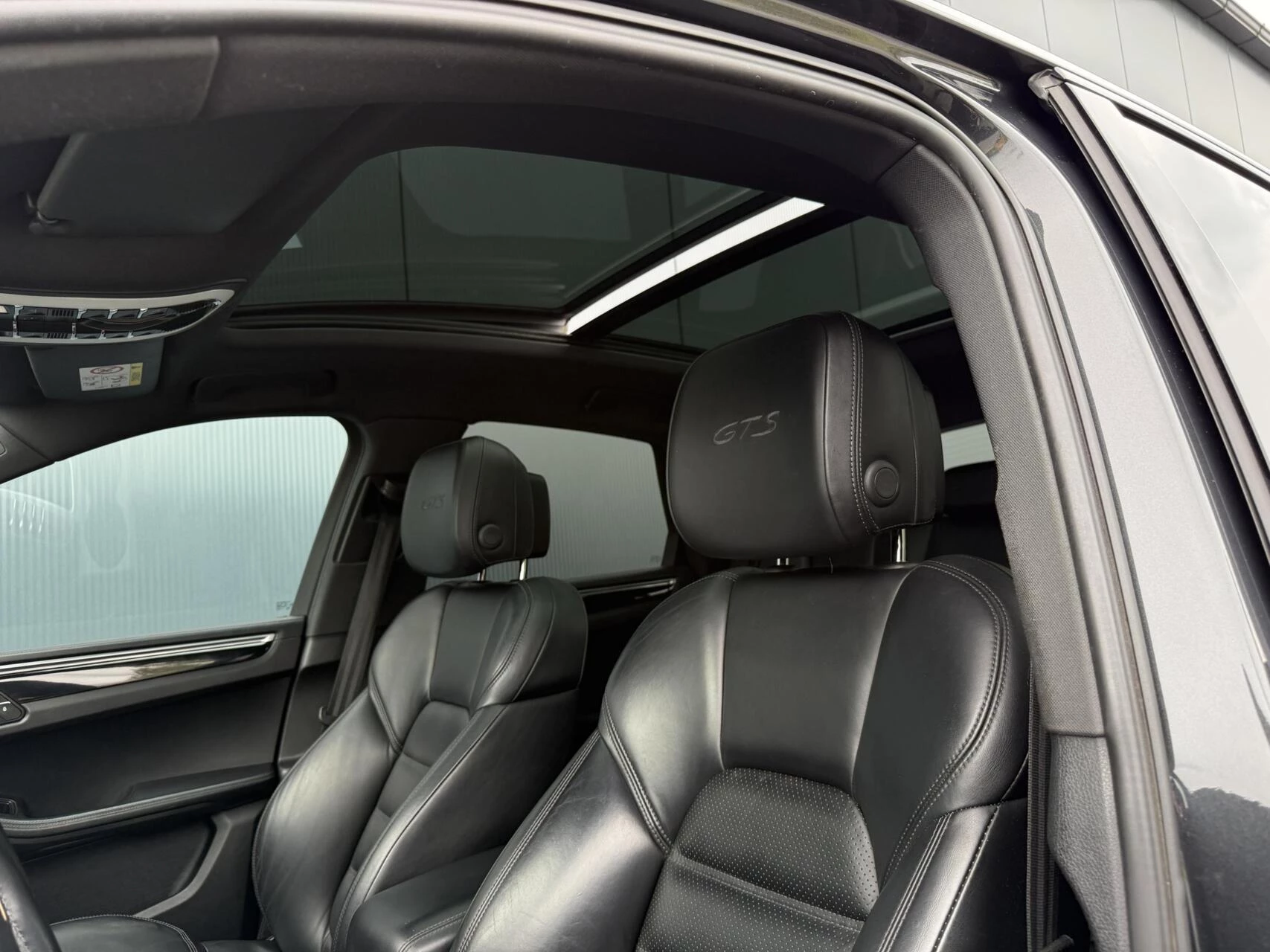 Hoofdafbeelding Porsche Macan