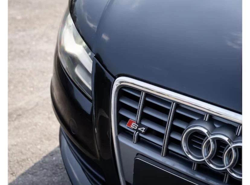 Hoofdafbeelding Audi S4