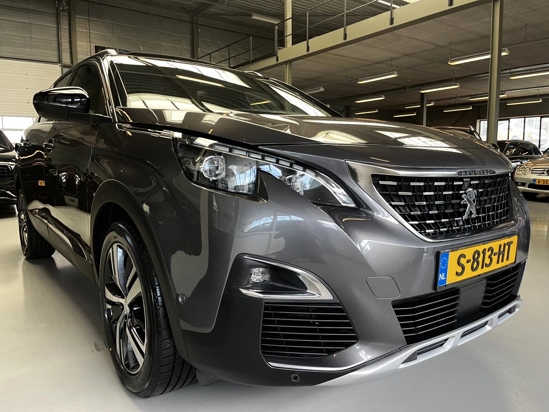 Hoofdafbeelding Peugeot 5008