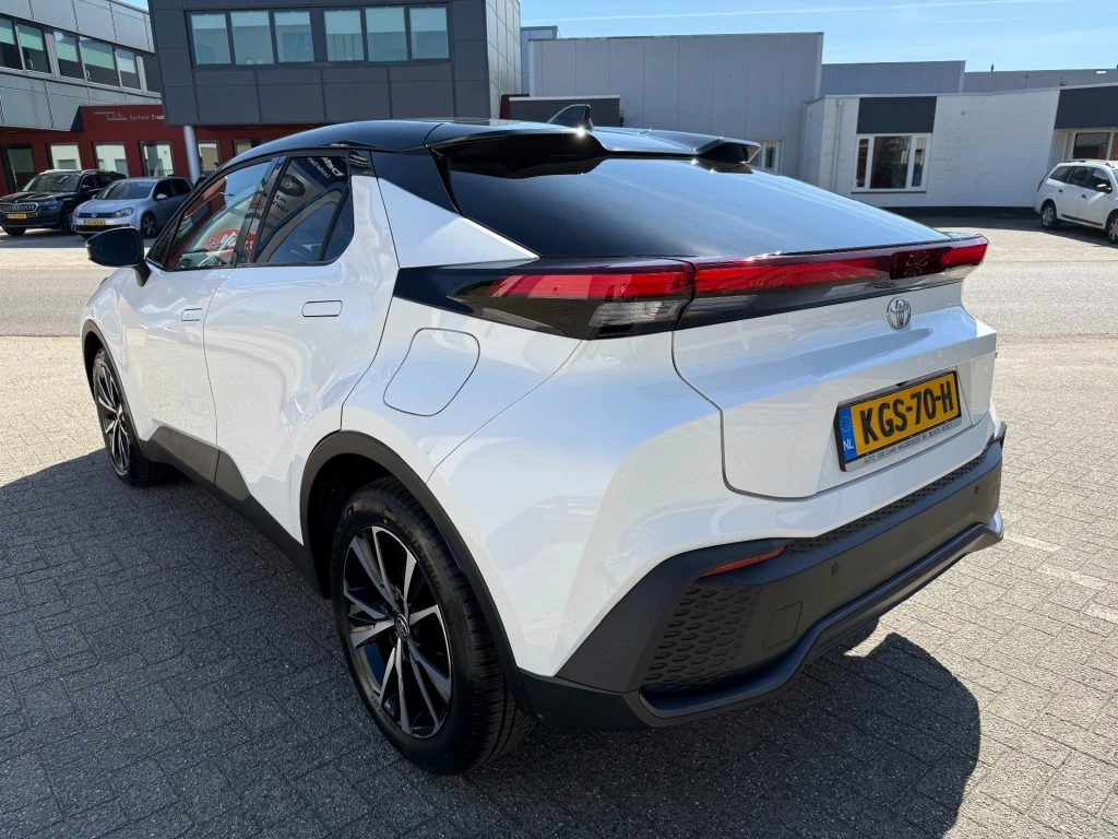 Hoofdafbeelding Toyota C-HR