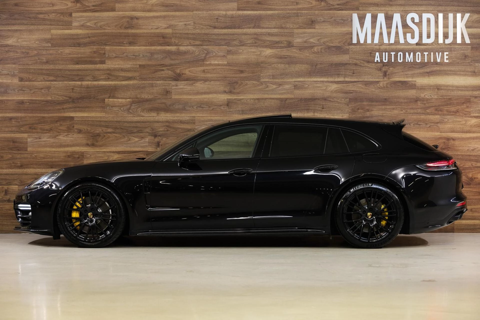 Hoofdafbeelding Porsche Panamera