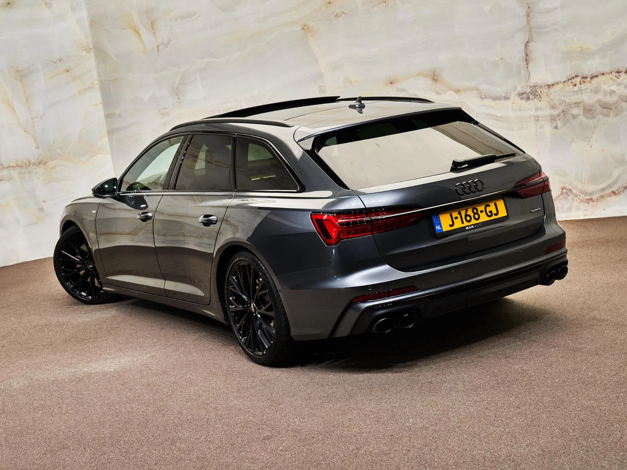 Hoofdafbeelding Audi A6