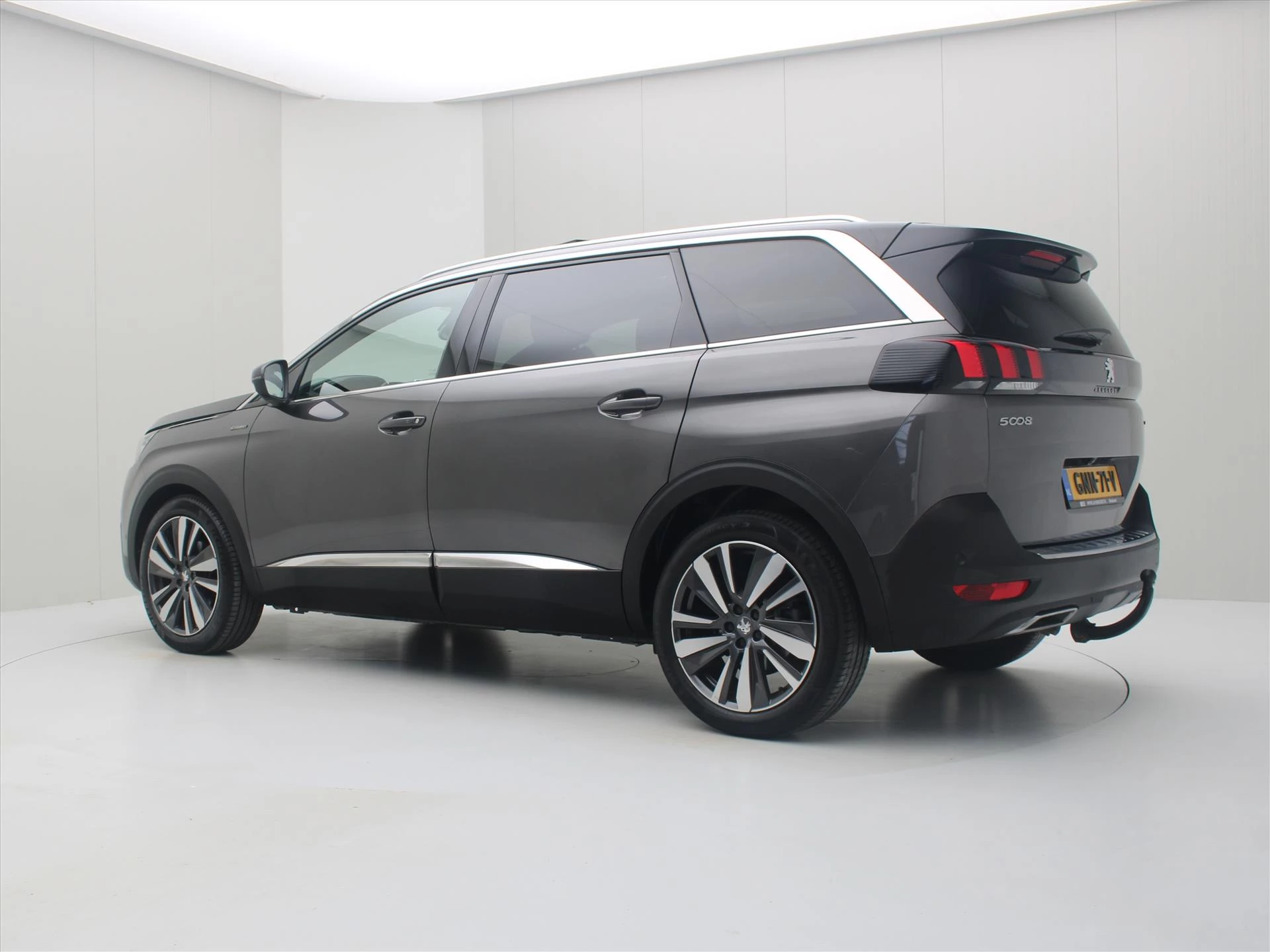 Hoofdafbeelding Peugeot 5008