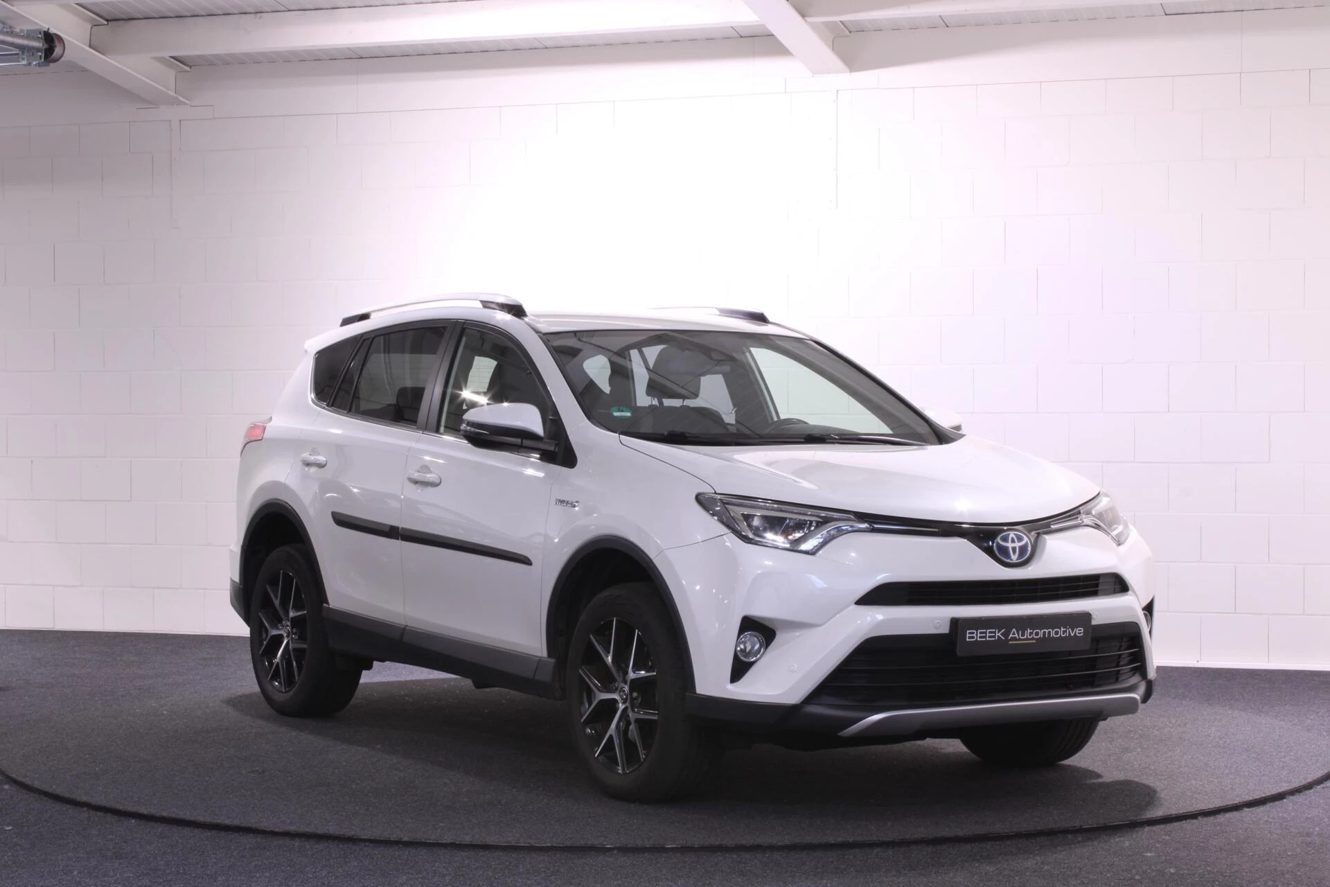 Hoofdafbeelding Toyota RAV4