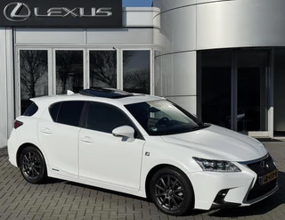 Lexus CT 200h F Sport Line NL-AUTO TREKHAAK SCHUIFDAK STOELVERW LEDER EL-STOELEN LED KEYLESS