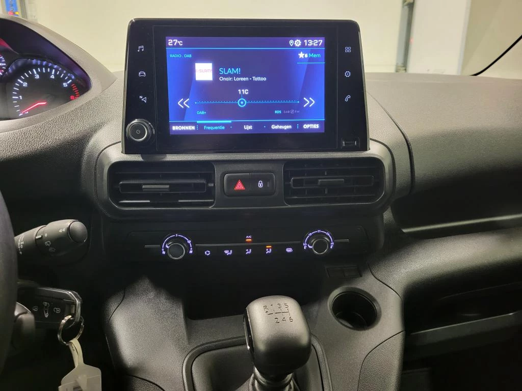 Hoofdafbeelding Peugeot Partner