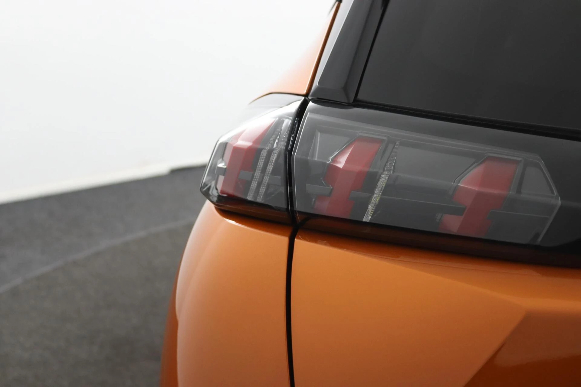 Hoofdafbeelding Peugeot e-2008