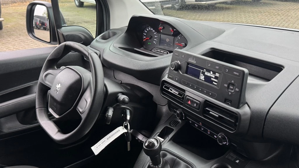 Hoofdafbeelding Peugeot Partner