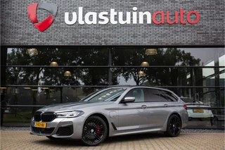 BMW 5 Serie Touring 530e Business Edition Plus , Panoramadak, Trekhaak, Leer,