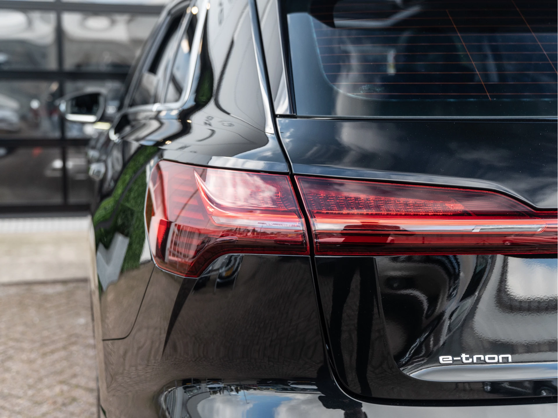Hoofdafbeelding Audi e-tron
