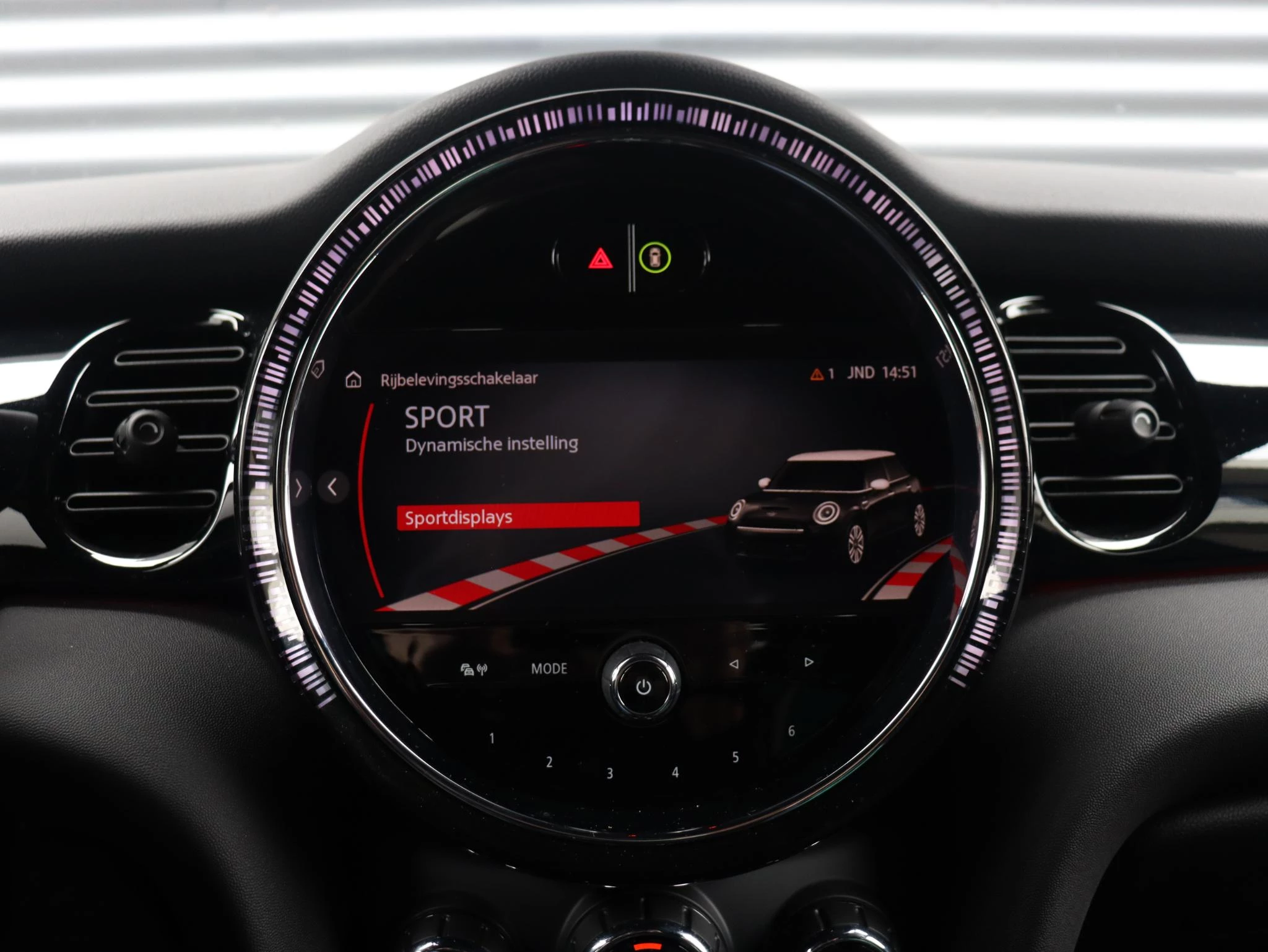 Hoofdafbeelding MINI 5-deurs