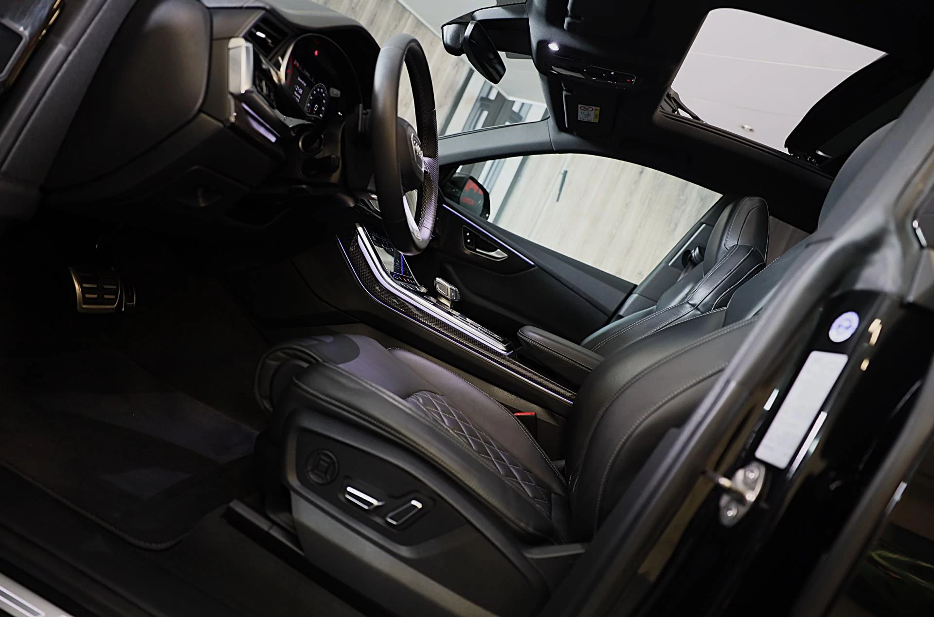 Hoofdafbeelding Audi Q8