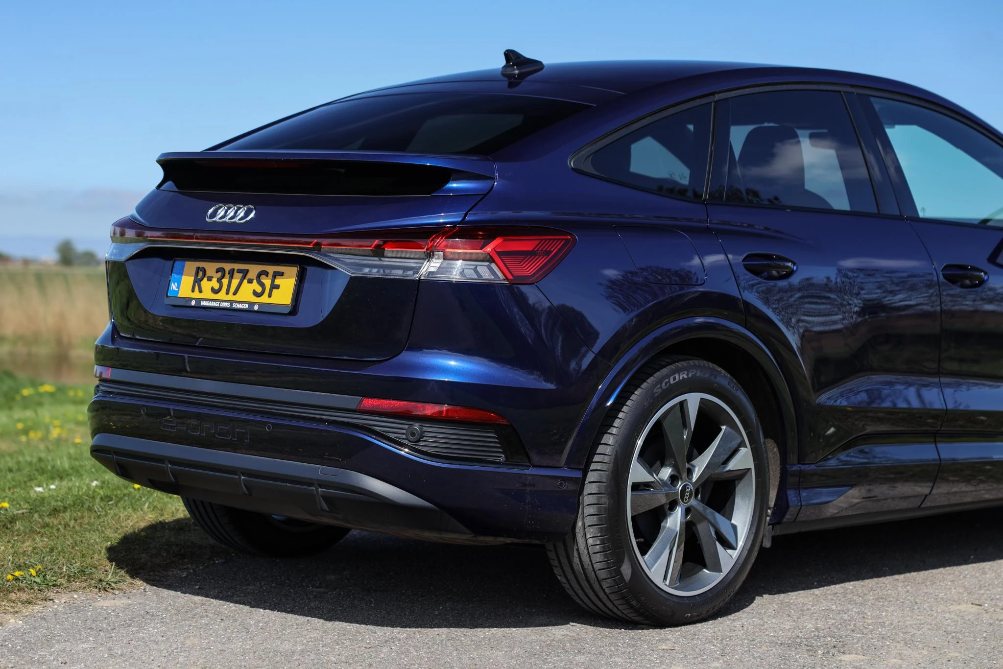Hoofdafbeelding Audi Q4 e-tron