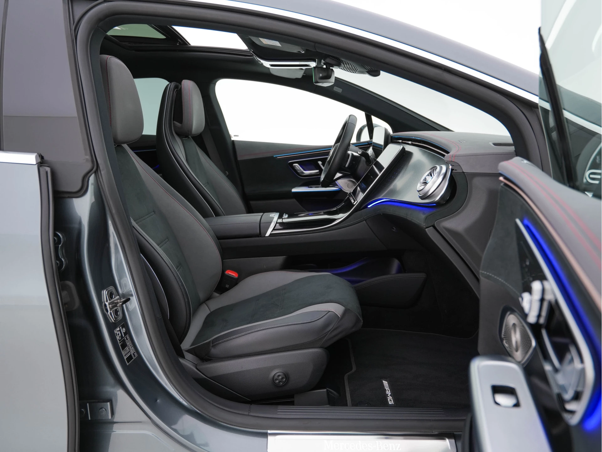 Hoofdafbeelding Mercedes-Benz EQE