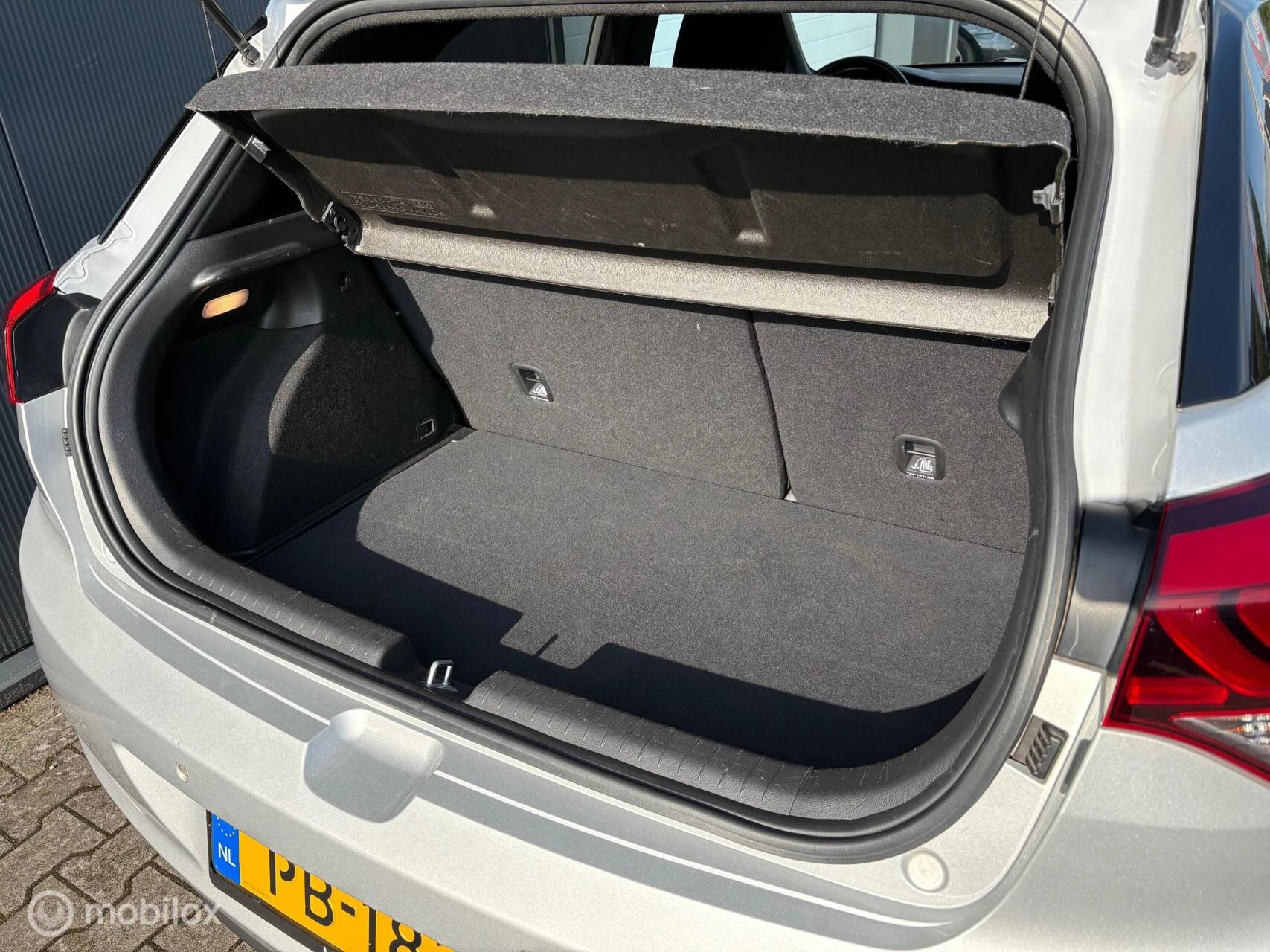 Hoofdafbeelding Hyundai i20
