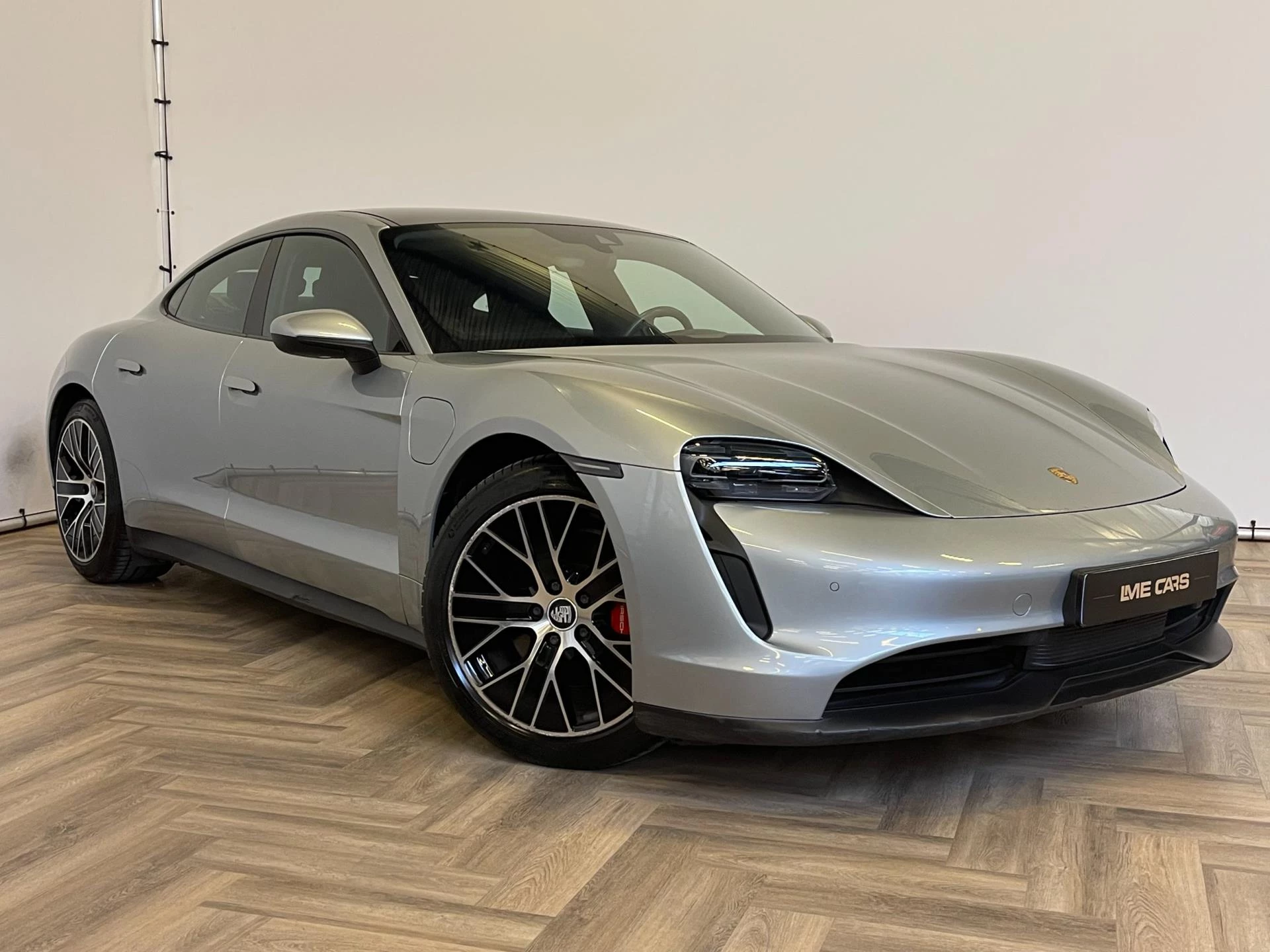 Hoofdafbeelding Porsche Taycan