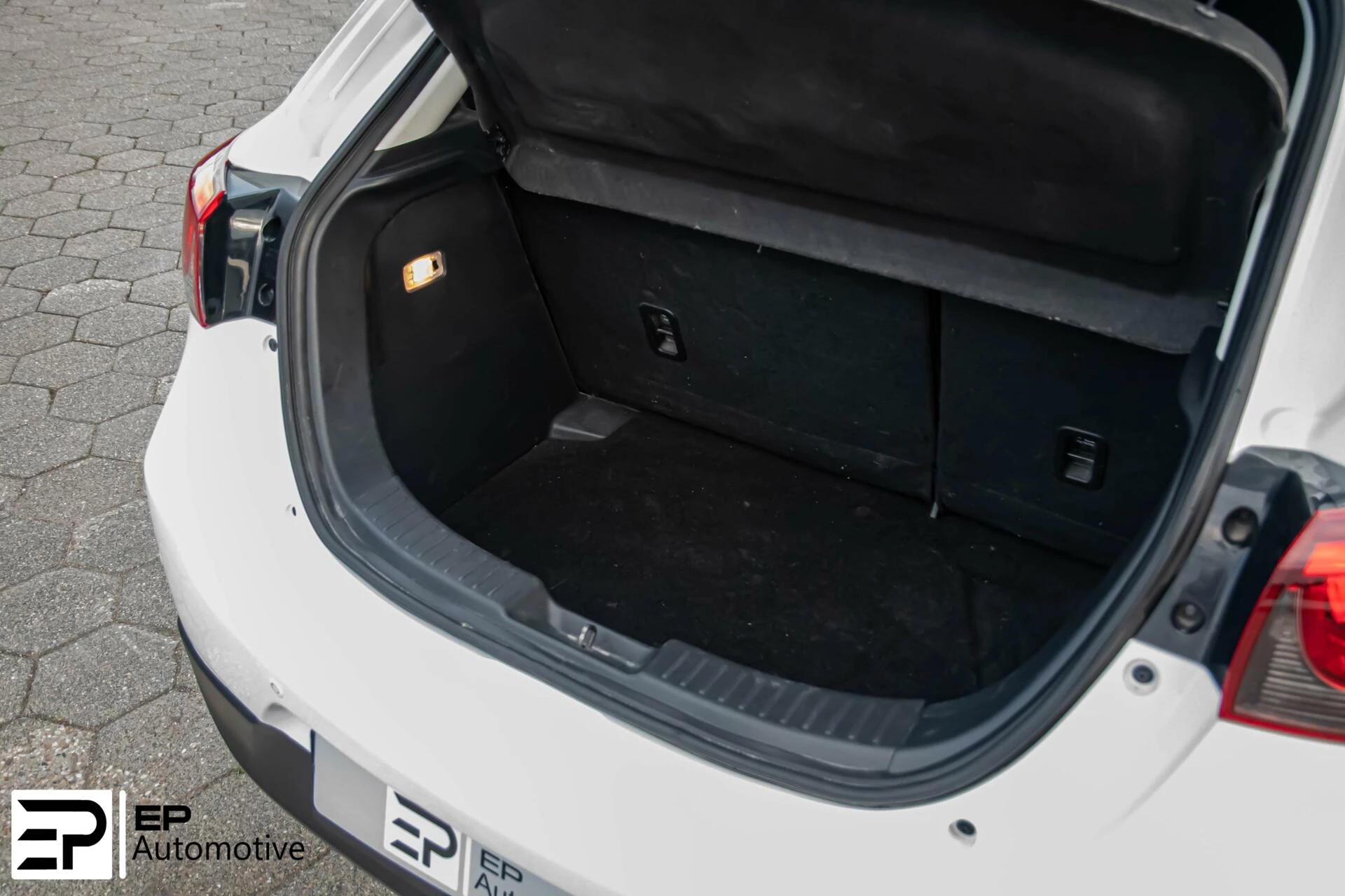 Hoofdafbeelding Mazda 2