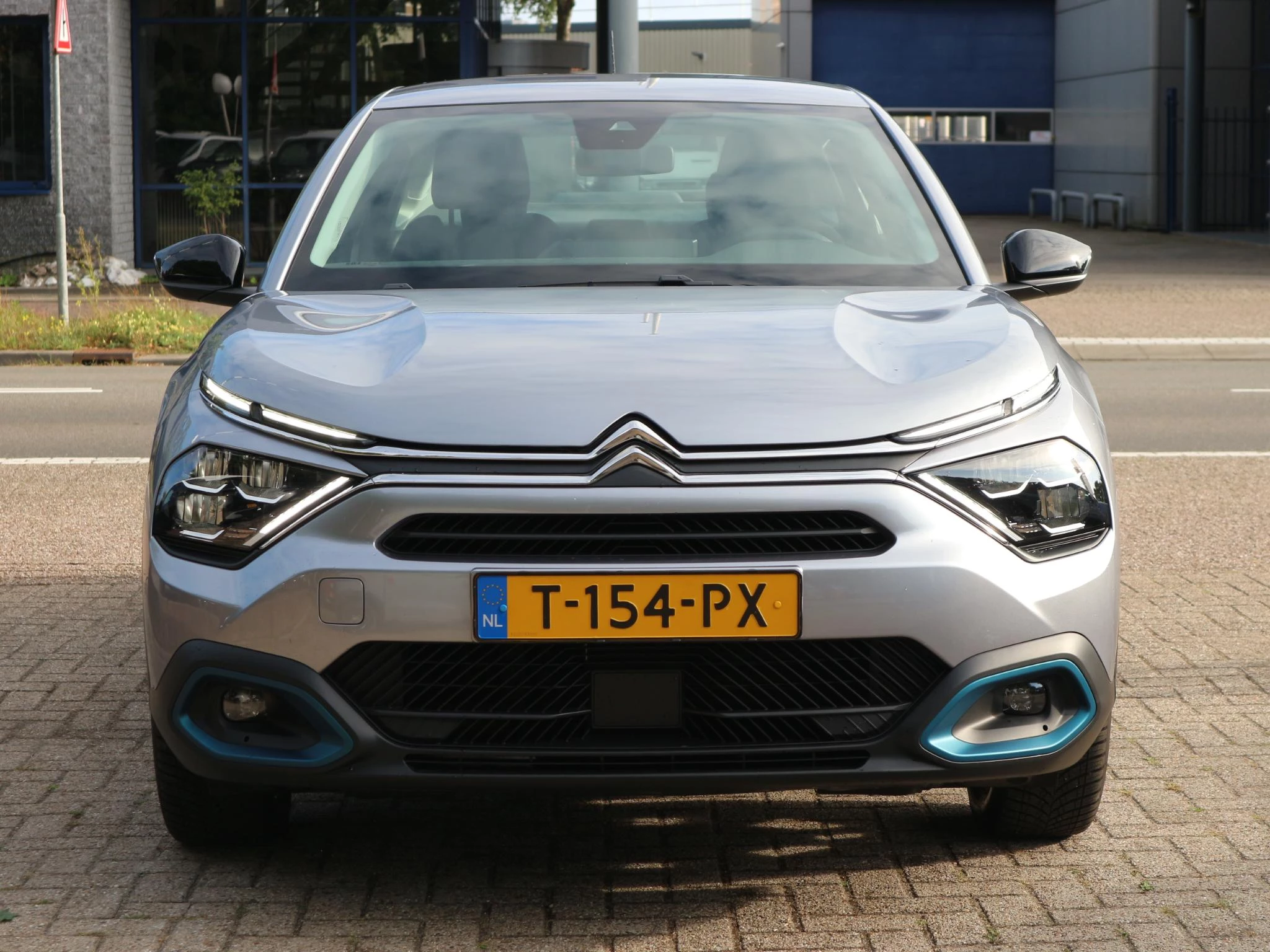 Hoofdafbeelding Citroën ë-C4 X