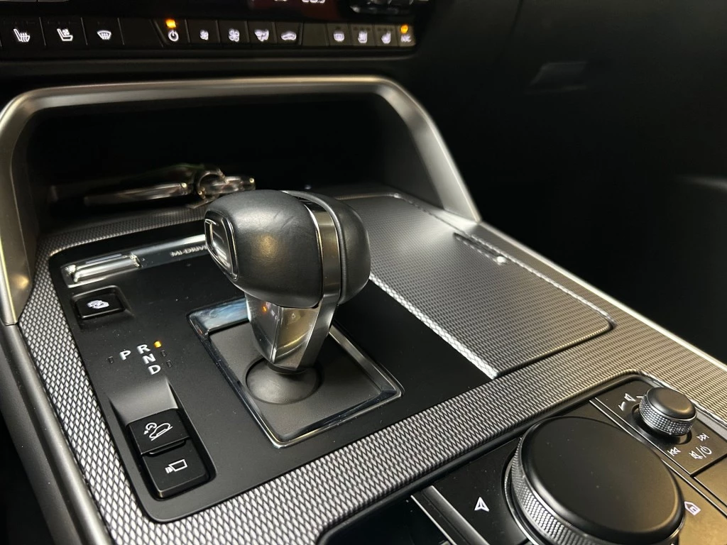 Hoofdafbeelding Mazda CX-60