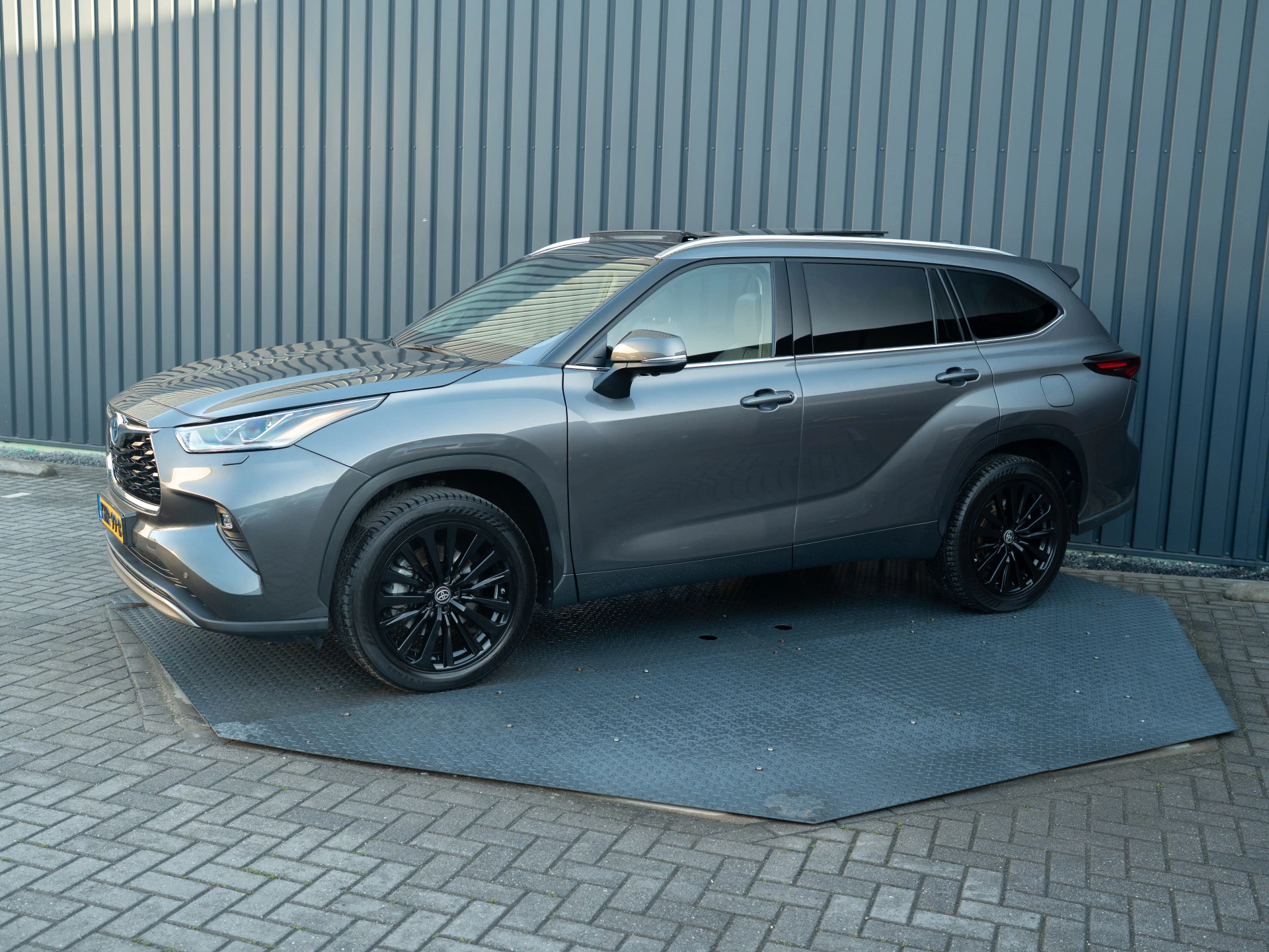 Hoofdafbeelding Toyota Highlander