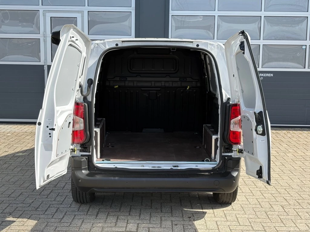 Hoofdafbeelding Peugeot Partner