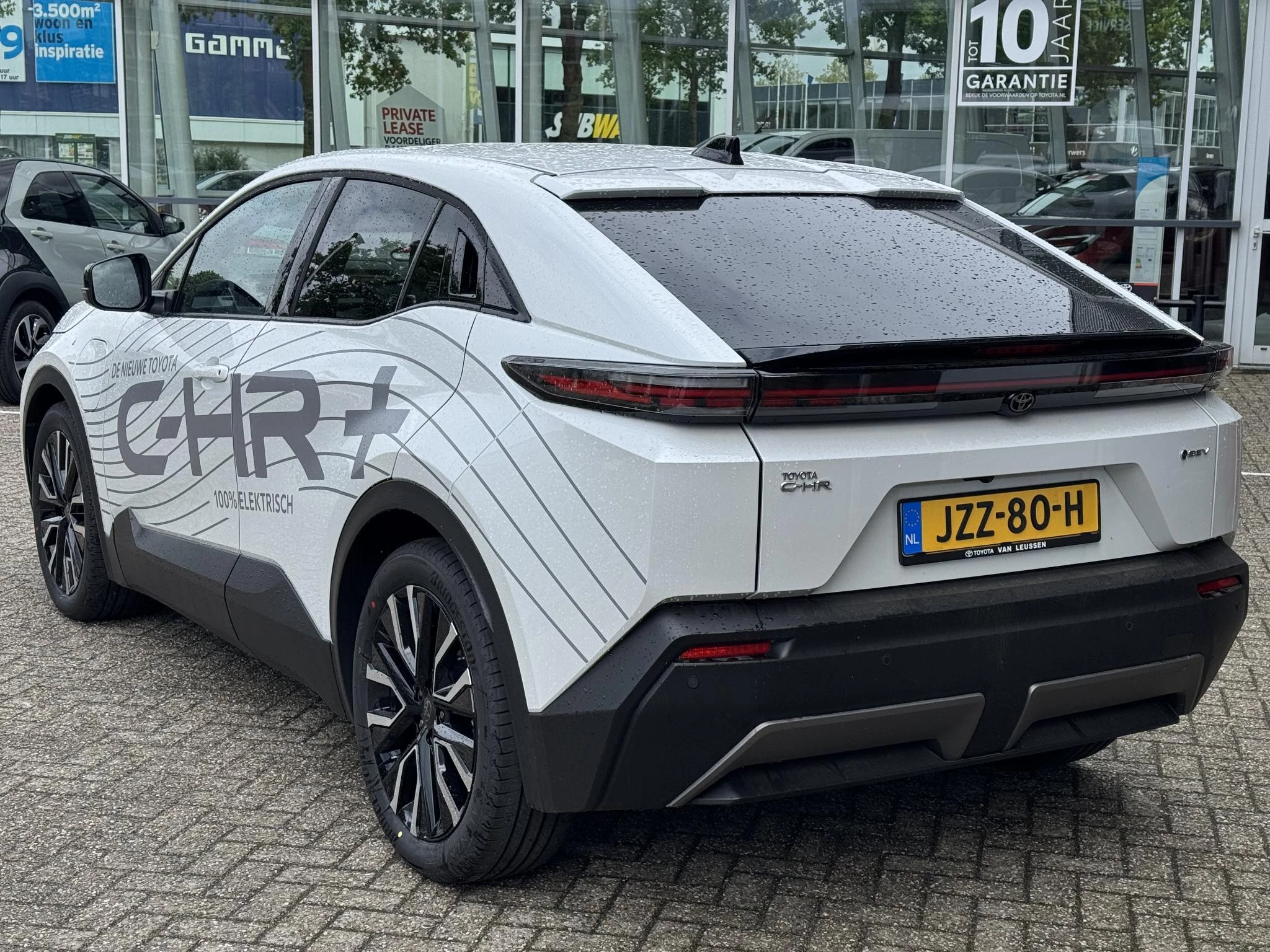 Hoofdafbeelding Toyota C-HR+