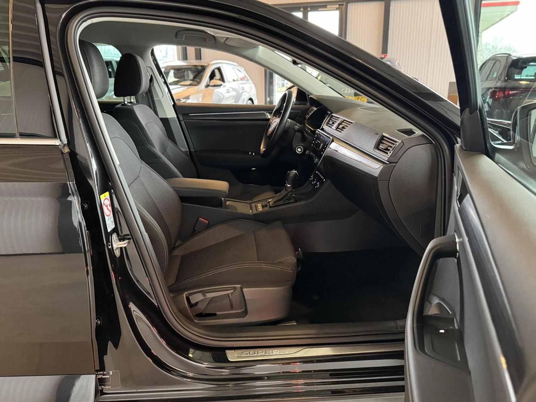 Hoofdafbeelding Škoda Superb