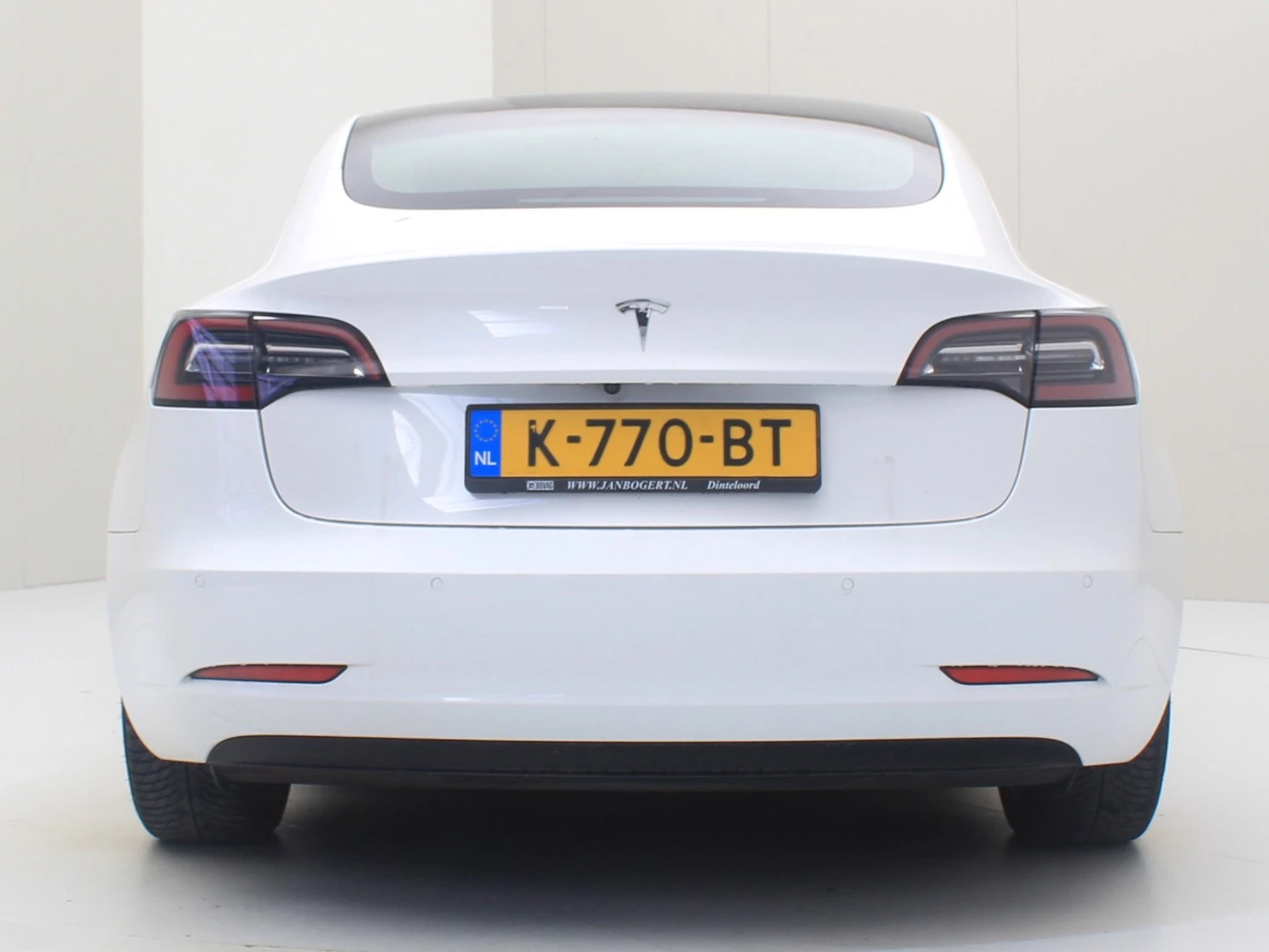 Hoofdafbeelding Tesla Model 3