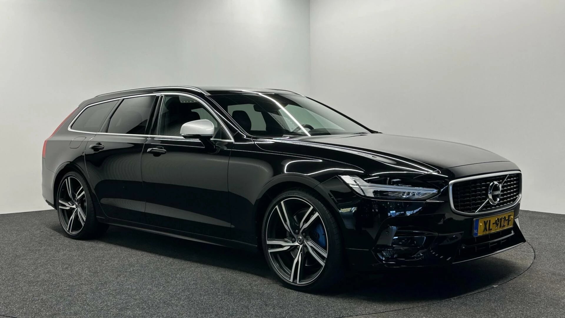 Hoofdafbeelding Volvo V90